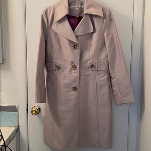 Kenneth Cole light khaki/natural trench coat.